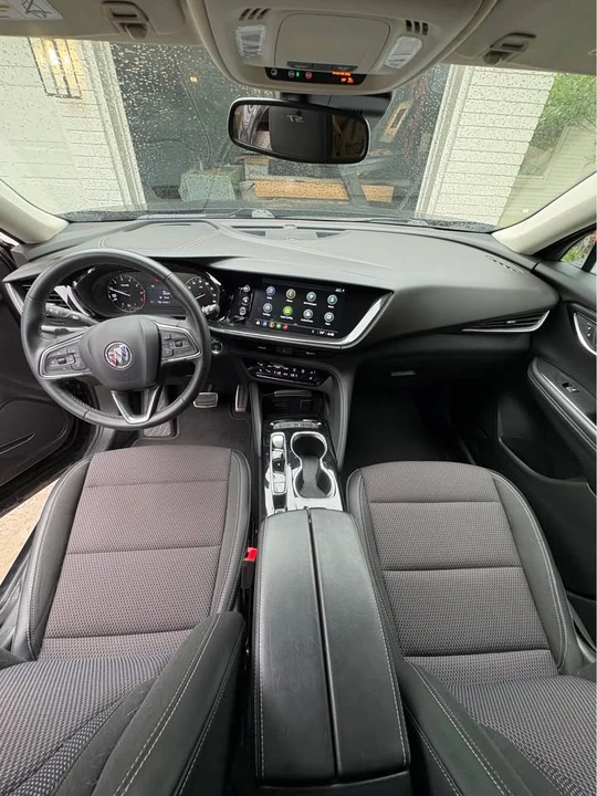 2022 Buick Envision - Image 6 of 19