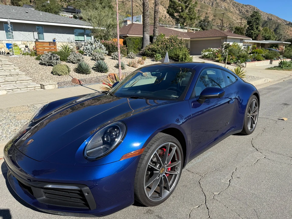 2022 Porsche 992 Carrera 4S - Image 3 of 11