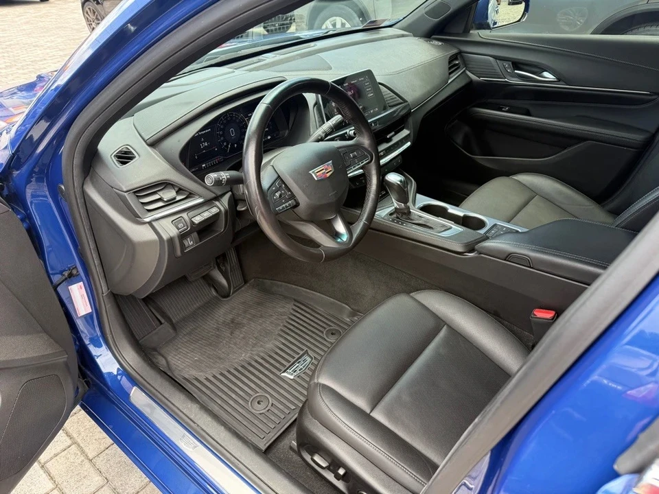 2022 Cadillac CT4 - Image 13 of 21