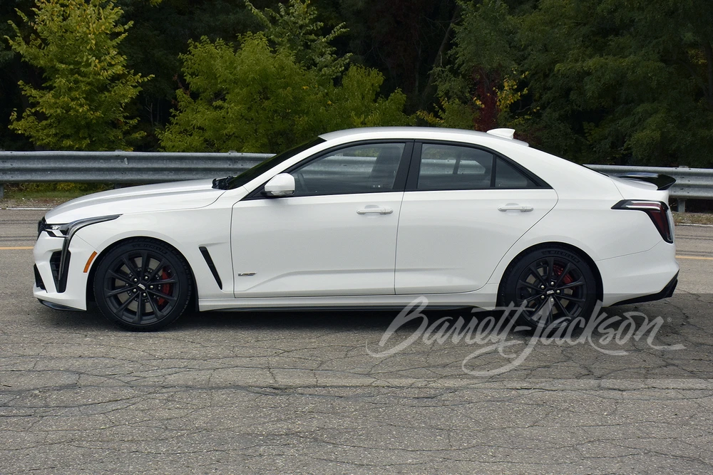 2022 Cadillac CT4-V Blackwing - Image 9 of 18