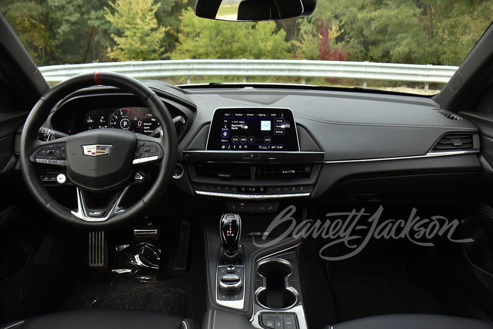 2022 Cadillac CT4-V Blackwing - Image 15 of 18