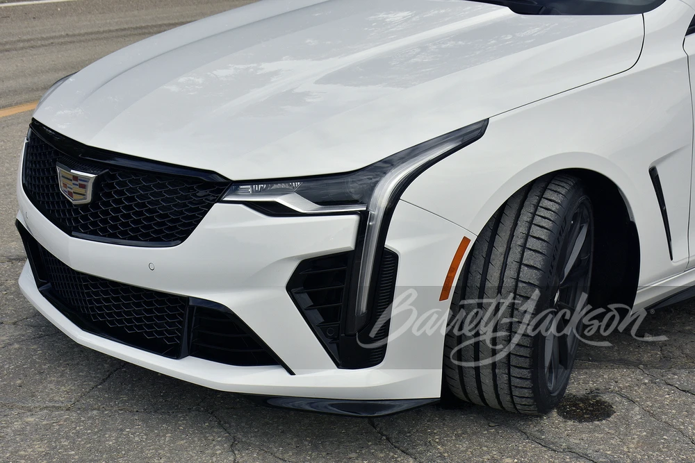 2022 Cadillac CT4-V Blackwing - Image 16 of 18