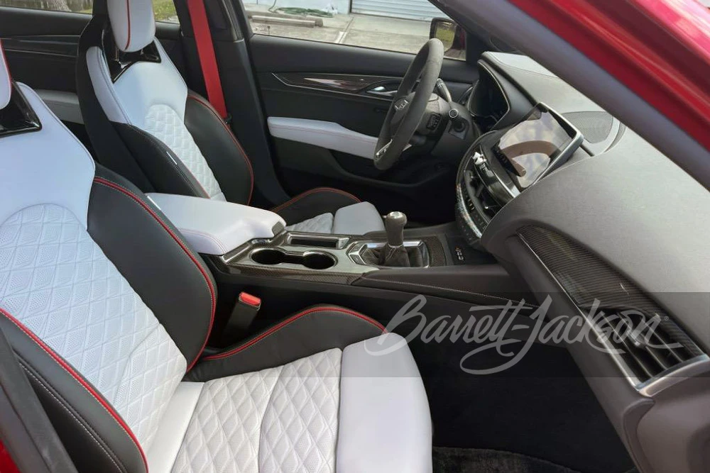 2022 Cadillac CT5-V Blackwing - Image 10 of 16