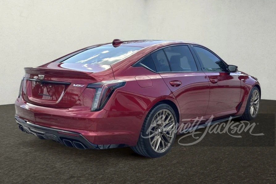 2022 Cadillac CT5-V Blackwing - Image 15 of 16