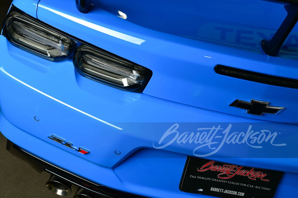 2022 Chevrolet Camaro ZL1 6th Gen - Image 11 of 22