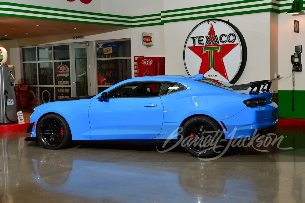 2022 Chevrolet Camaro ZL1 6th Gen - Image 21 of 22