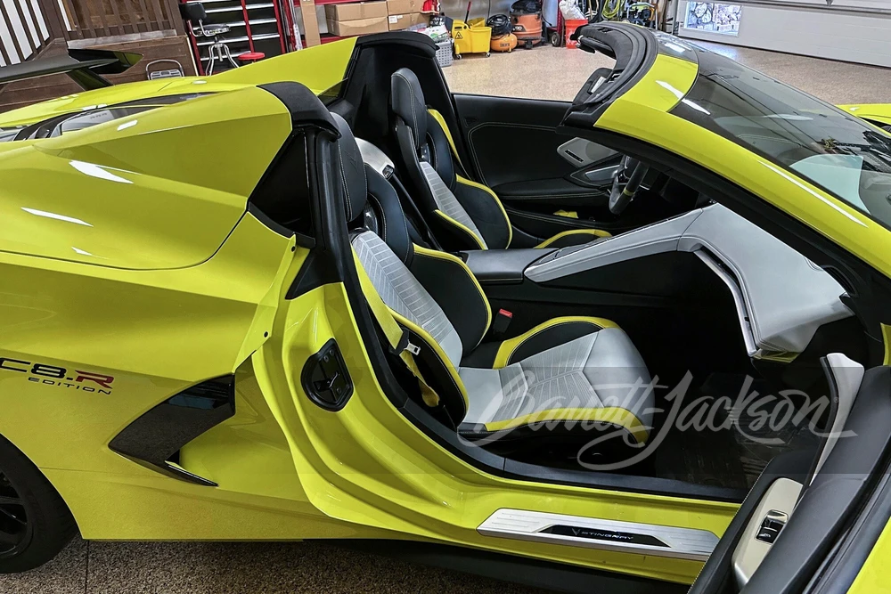 2022 Chevrolet Corvette C8 - Image 8 of 10