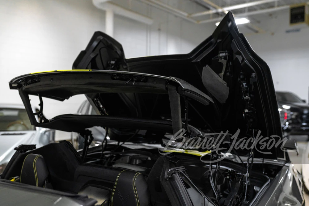 2022 Chevrolet Corvette C8 - Image 5 of 31