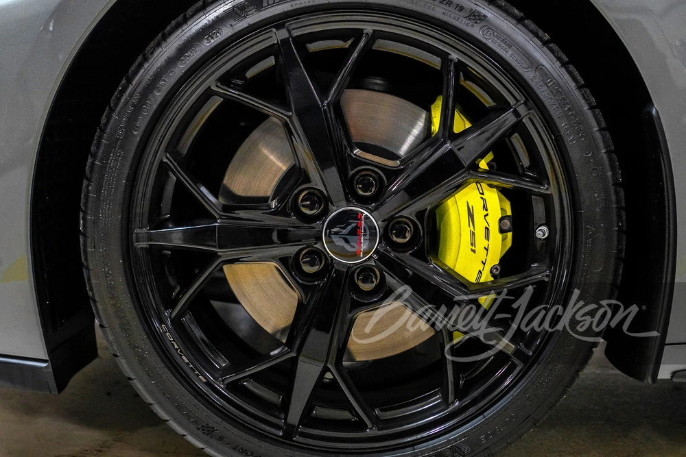 2022 Chevrolet Corvette C8 - Image 17 of 31
