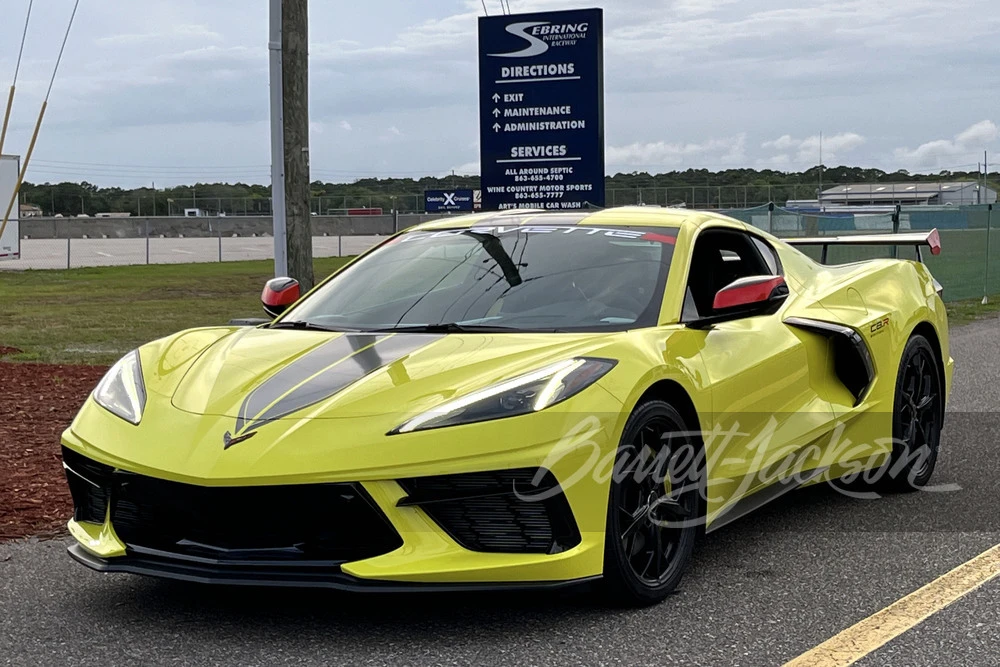 2022 Chevrolet Corvette C8 - Image 16 of 31