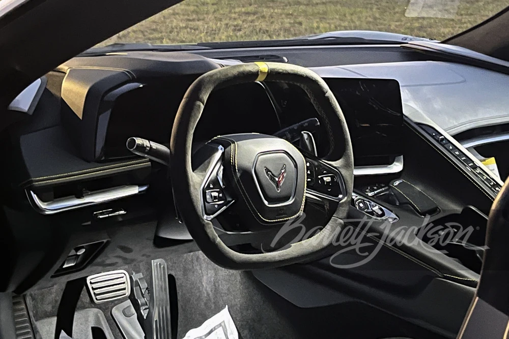 2022 Chevrolet Corvette C8 - Image 15 of 31