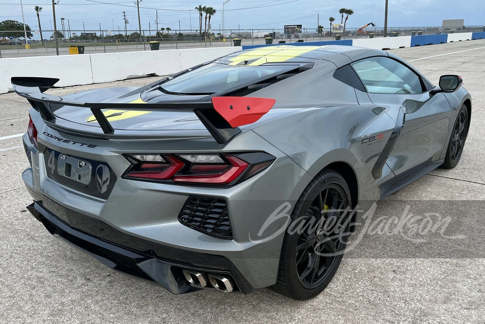 2022 Chevrolet Corvette C8 - Image 18 of 31
