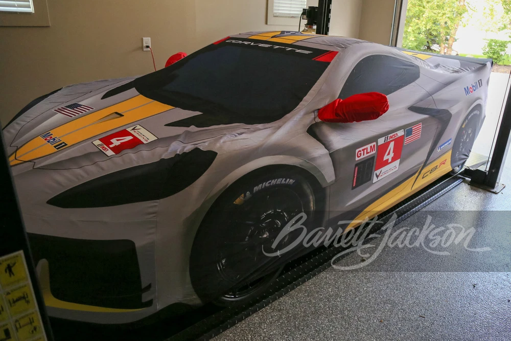 2022 Chevrolet Corvette C8 - Image 18 of 26