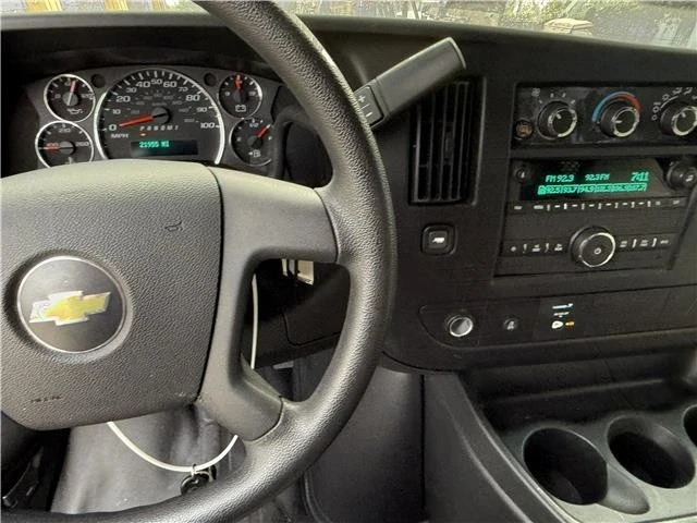 2022 Chevrolet Express - Image 12 of 14