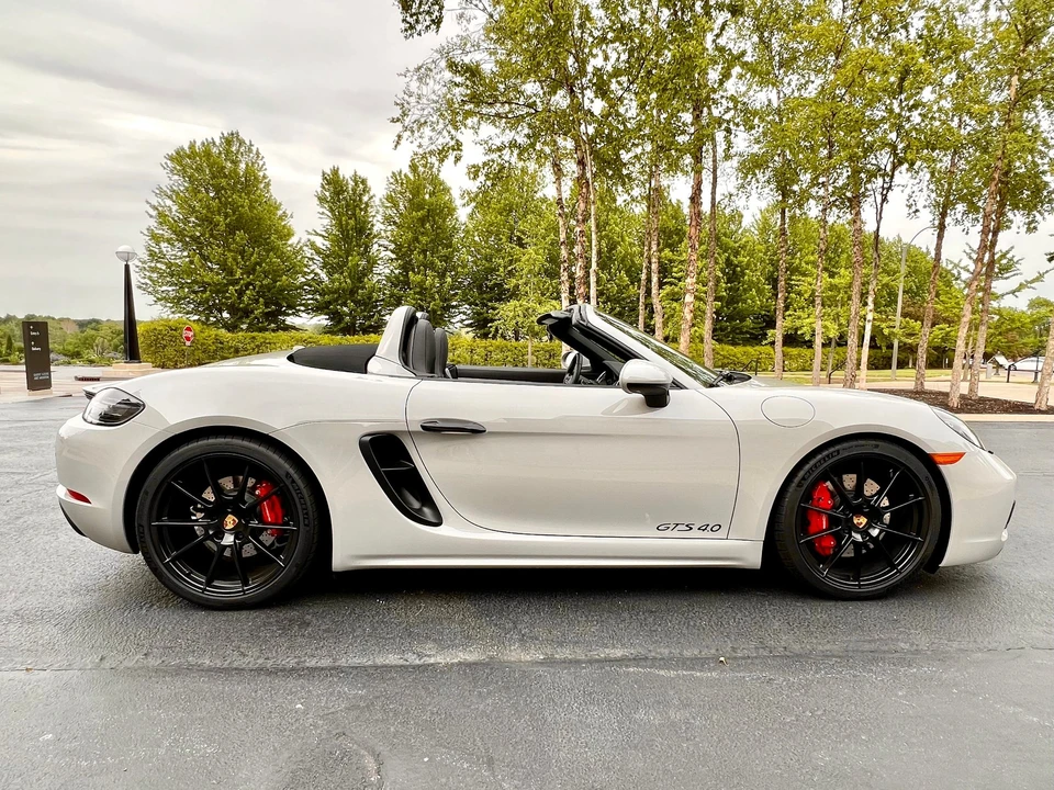 2022 Porsche 718 Boxster GTS 4.0 - Image 9 of 23