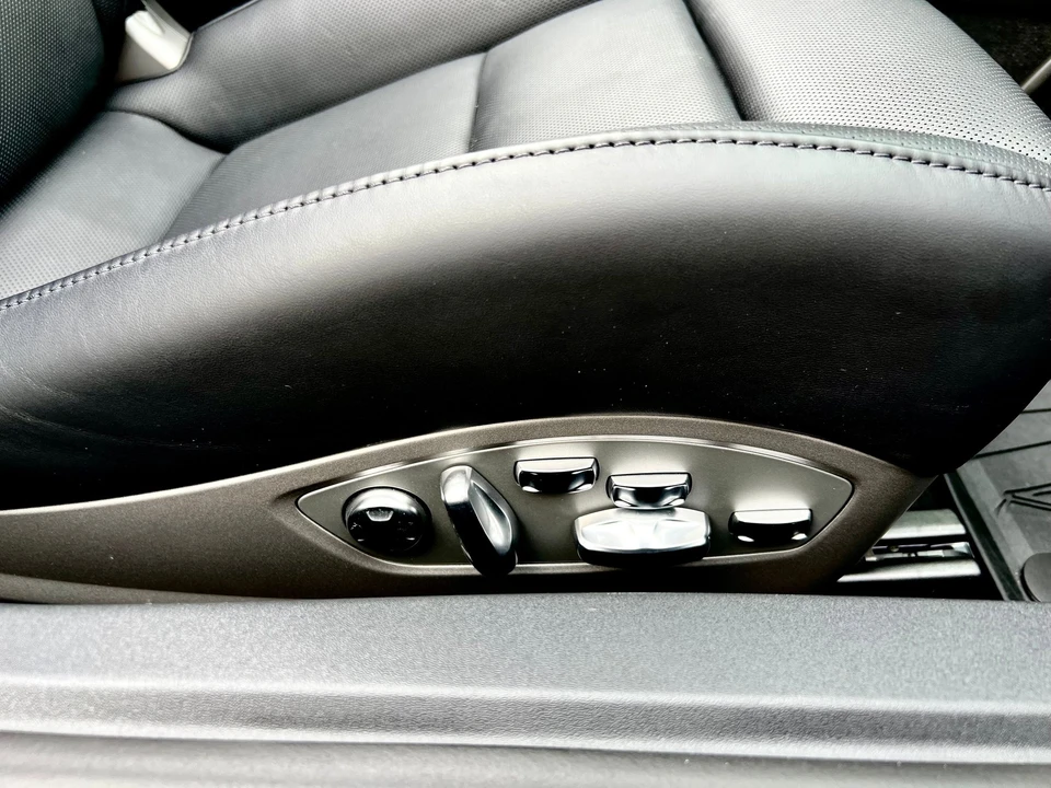 2022 Porsche 718 Boxster GTS 4.0 - Image 16 of 23