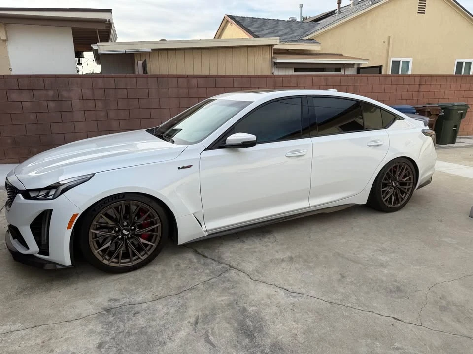 2022 Cadillac CT5-V Blackwing - Image 9 of 10