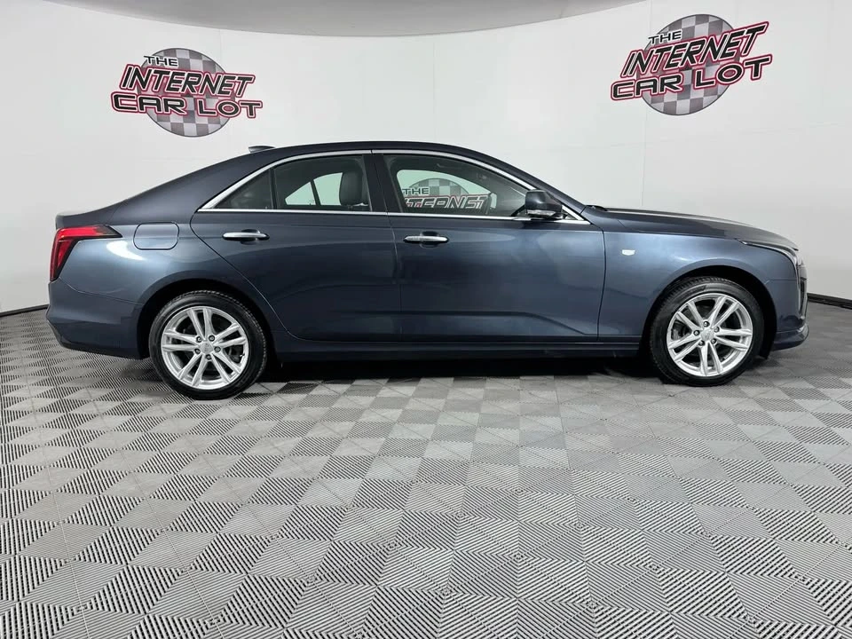 2022 Cadillac CT4 - Image 18 of 20