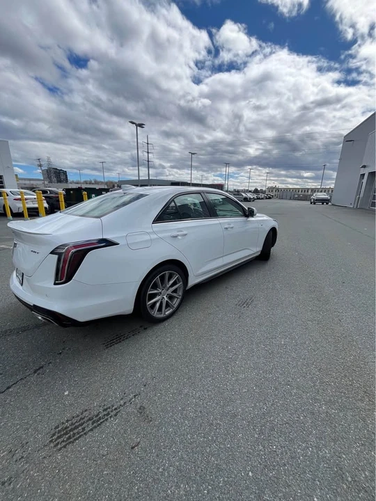 2022 Cadillac CT4 - Image 10 of 10