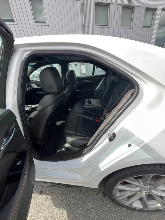 2022 Cadillac CT4 - Image 7 of 10