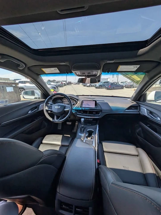 2022 Cadillac CT4 - Image 11 of 21