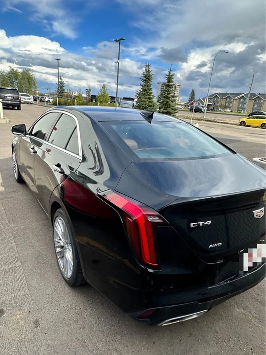 2022 Cadillac CT4 - Image 3 of 4