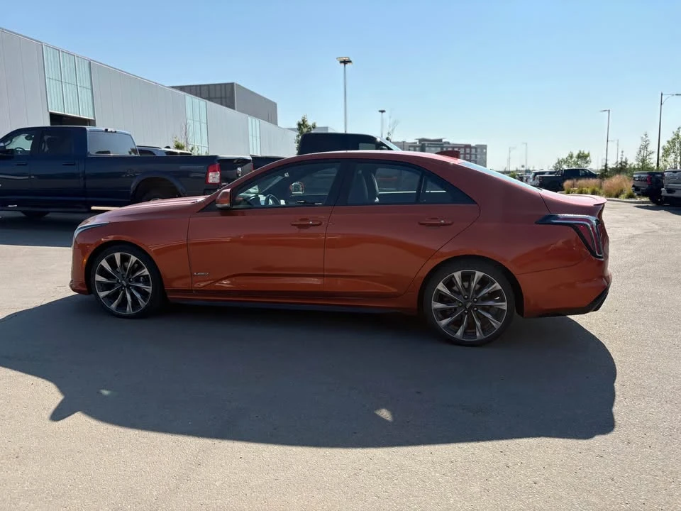 2022 Cadillac CT4 - Image 3 of 11