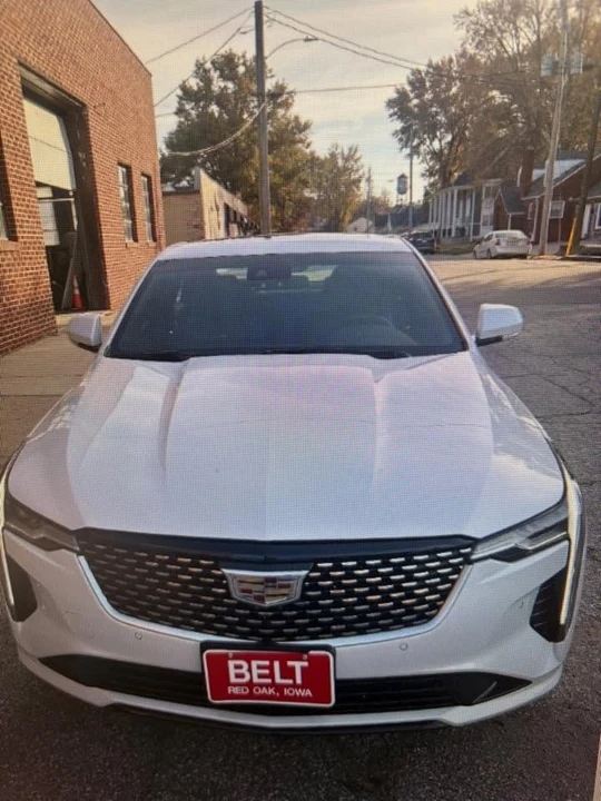 2022 Cadillac CT4 - Image 2 of 19