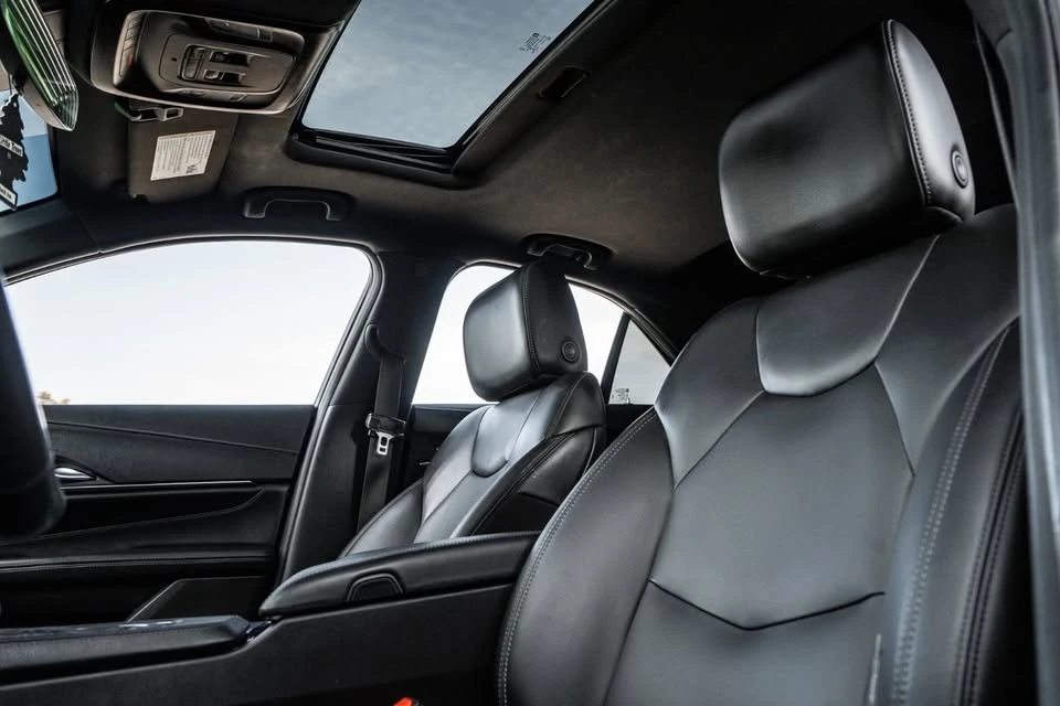 2022 Cadillac CT4 - Image 10 of 12