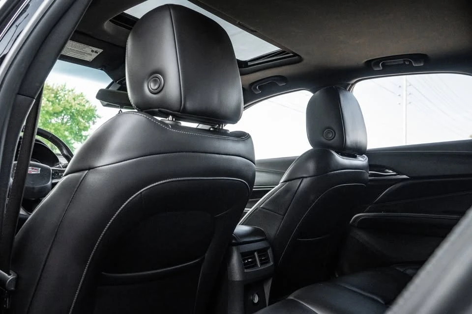 2022 Cadillac CT4 - Image 11 of 12