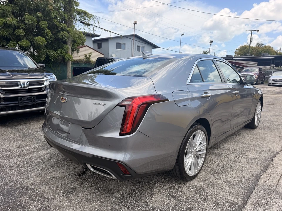 2022 Cadillac CT4 - Image 10 of 23
