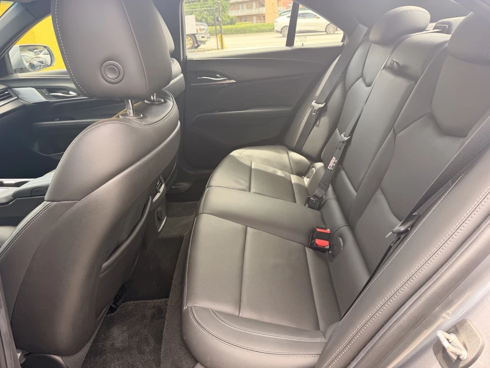 2022 Cadillac CT4 - Image 18 of 23