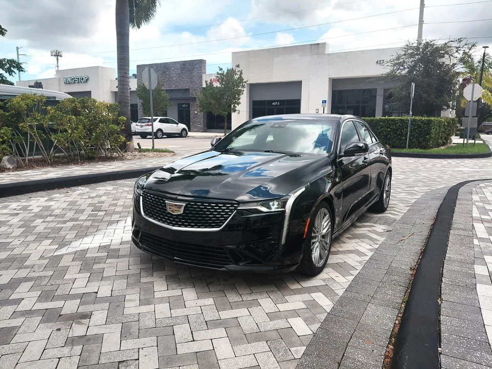 2022 Cadillac CT4 - Image 3 of 14