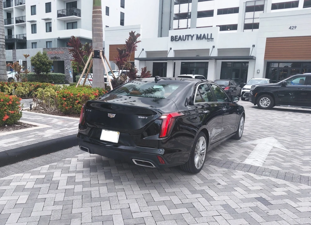 2022 Cadillac CT4 - Image 5 of 14