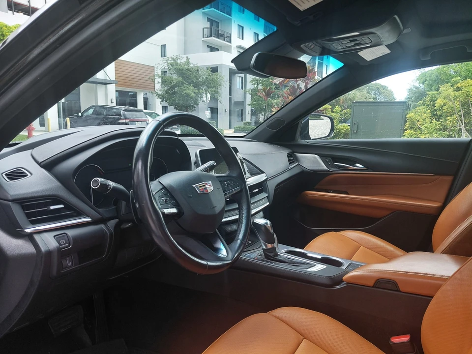 2022 Cadillac CT4 - Image 8 of 14