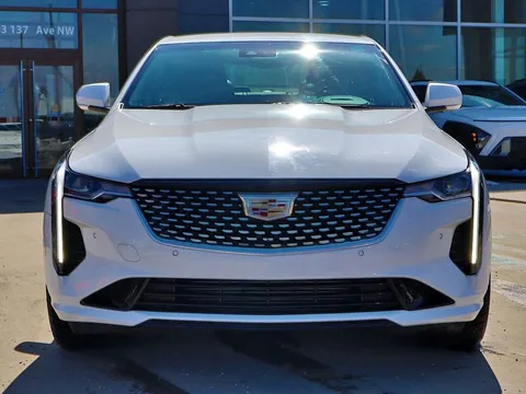 2022 Cadillac CT4 Premium Luxury