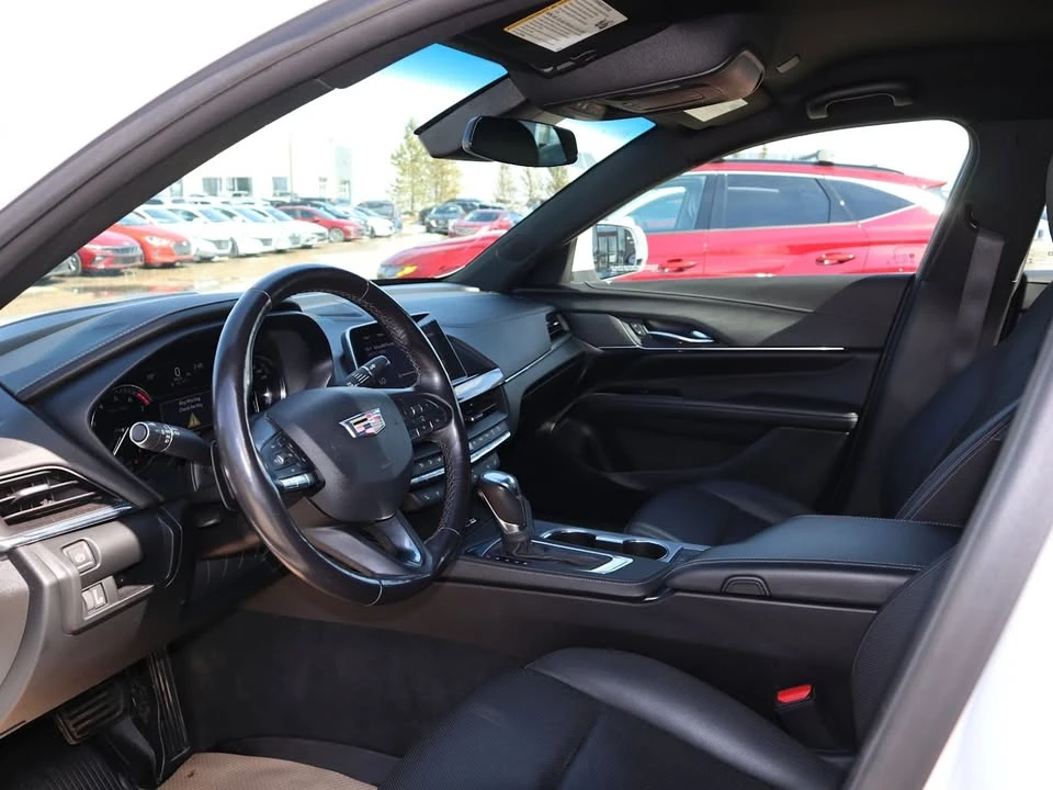 2022 Cadillac CT4 - Image 14 of 18