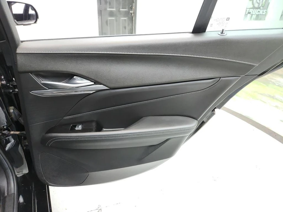 2022 Cadillac CT4 - Image 29 of 31