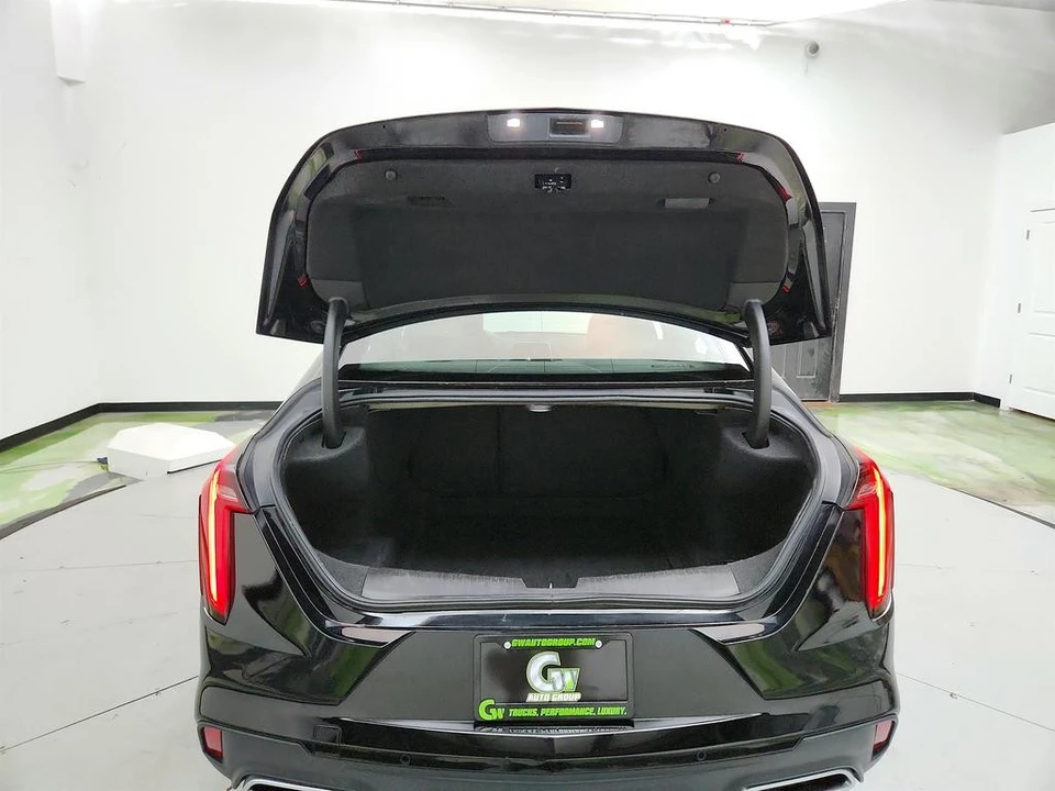 2022 Cadillac CT4 - Image 30 of 31
