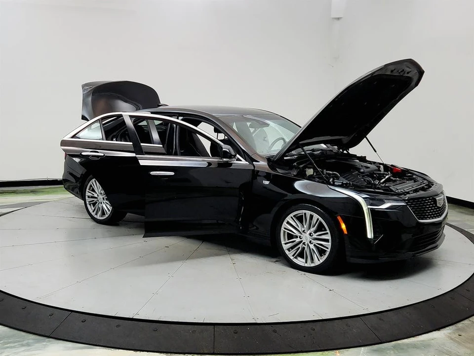 2022 Cadillac CT4 - Image 10 of 31