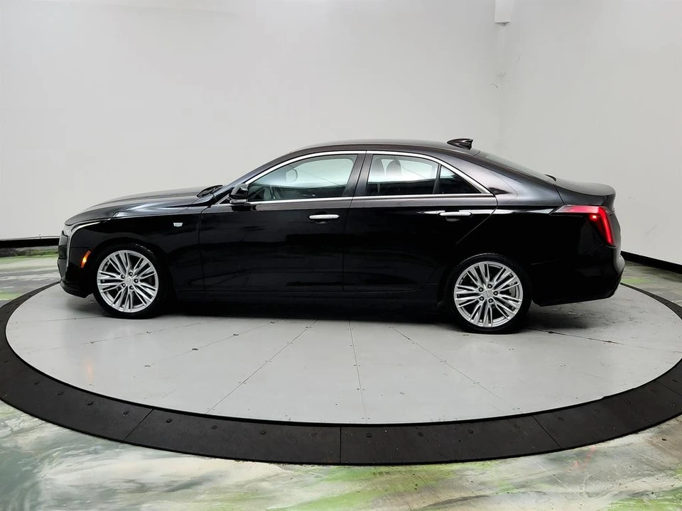 2022 Cadillac CT4 - Image 8 of 31