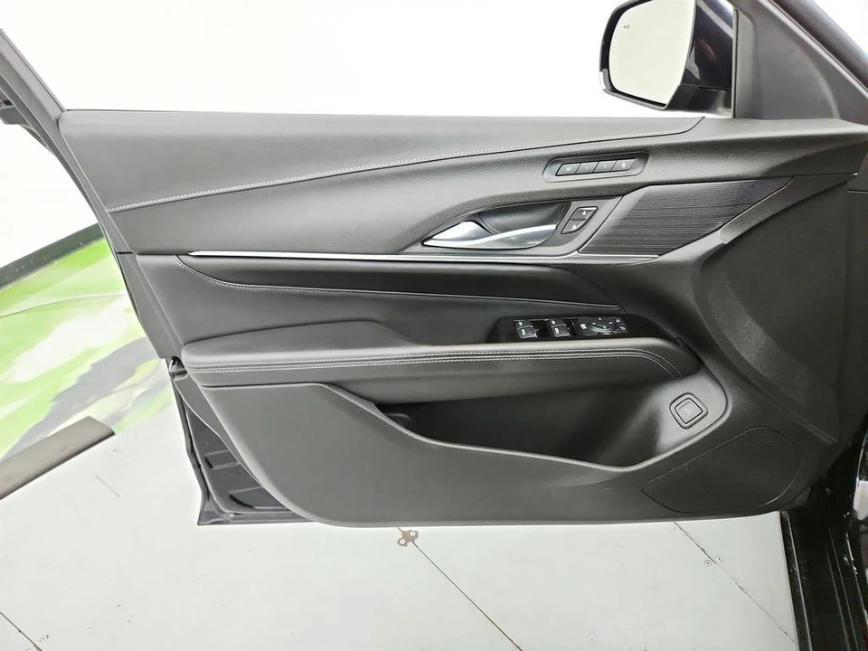 2022 Cadillac CT4 - Image 22 of 31