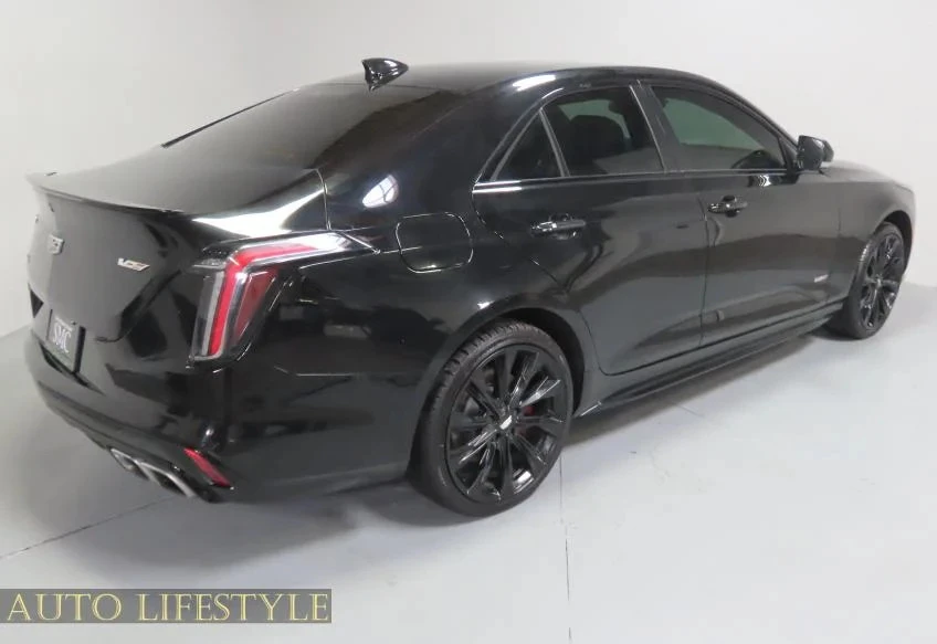 2022 Cadillac CT4-V - Image 7 of 21