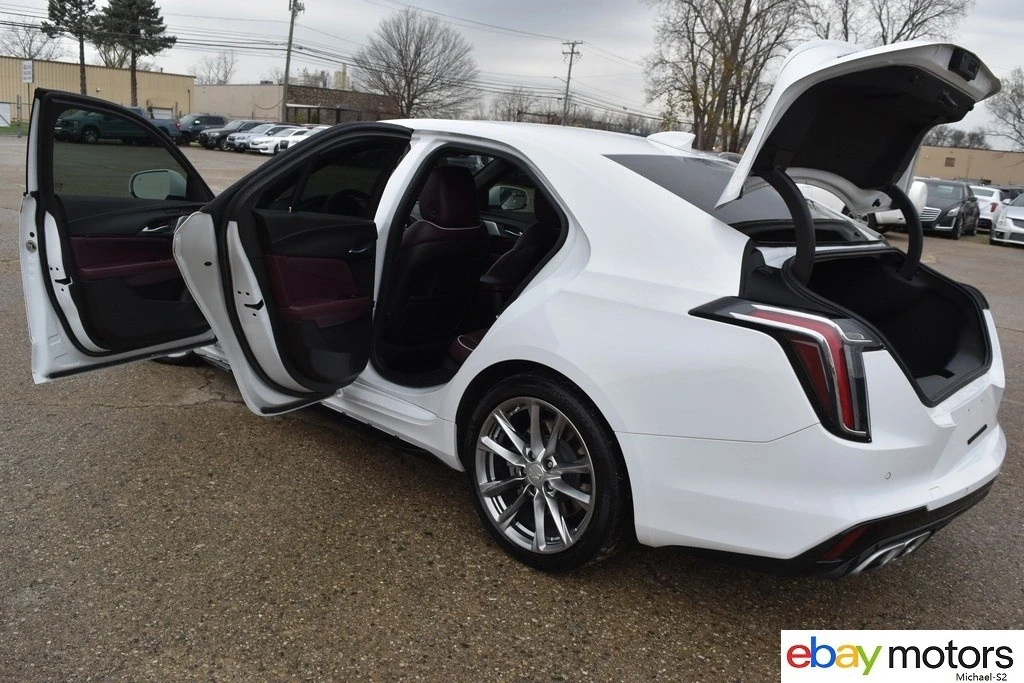 2022 Cadillac CT4-V - Image 17 of 23