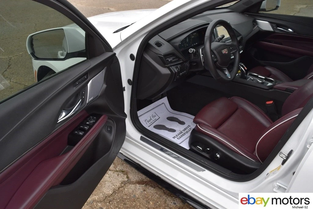 2022 Cadillac CT4-V - Image 11 of 23