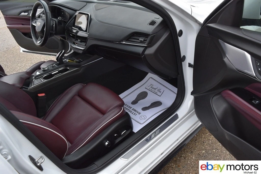 2022 Cadillac CT4-V - Image 15 of 23