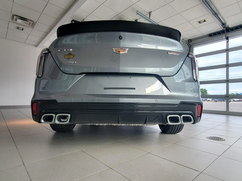 2022 Cadillac CT4-V - Image 11 of 31