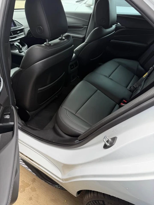 2022 Cadillac CT4-V Blackwing - Image 8 of 9