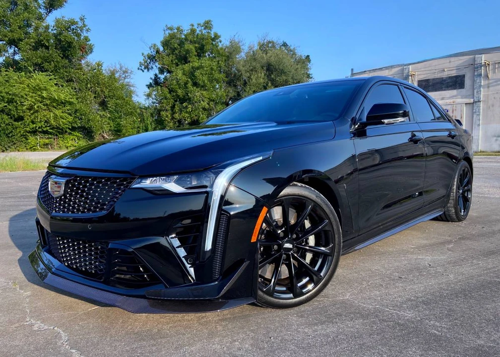 2022 Cadillac CT4-V Blackwing - Image 2 of 24