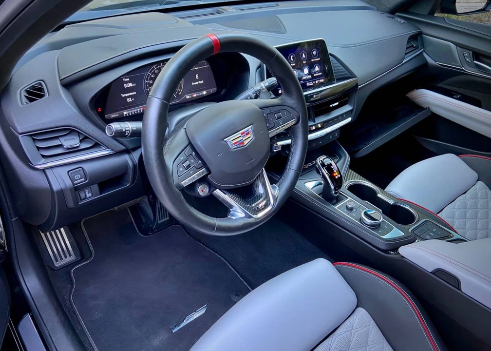 2022 Cadillac CT4-V Blackwing - Image 15 of 24